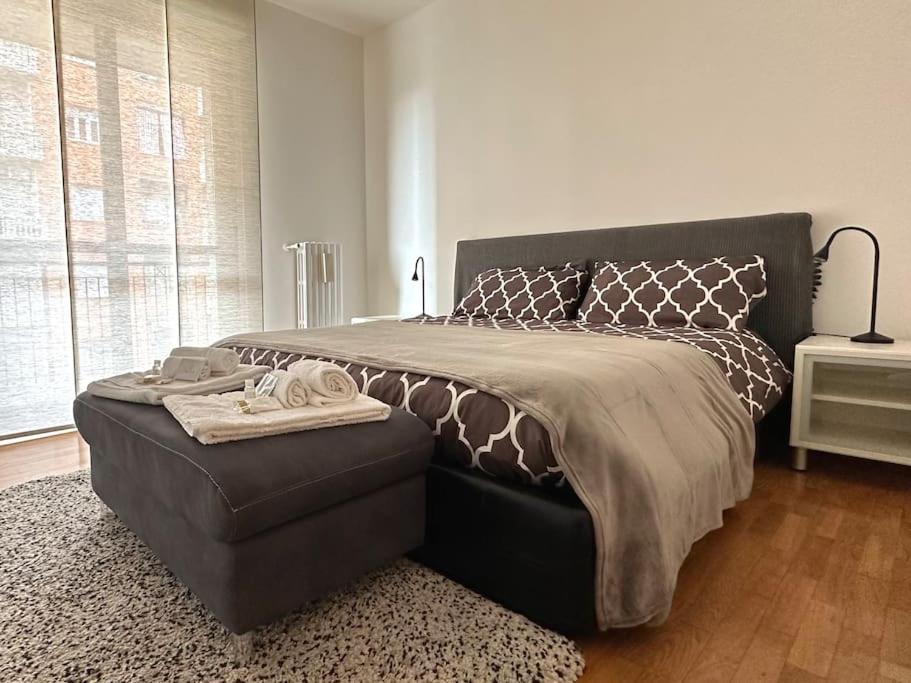 דירות טורינו Casa Spezia - Metro Vicina, Wi-Fi Rapido & Netflix מראה חיצוני תמונה